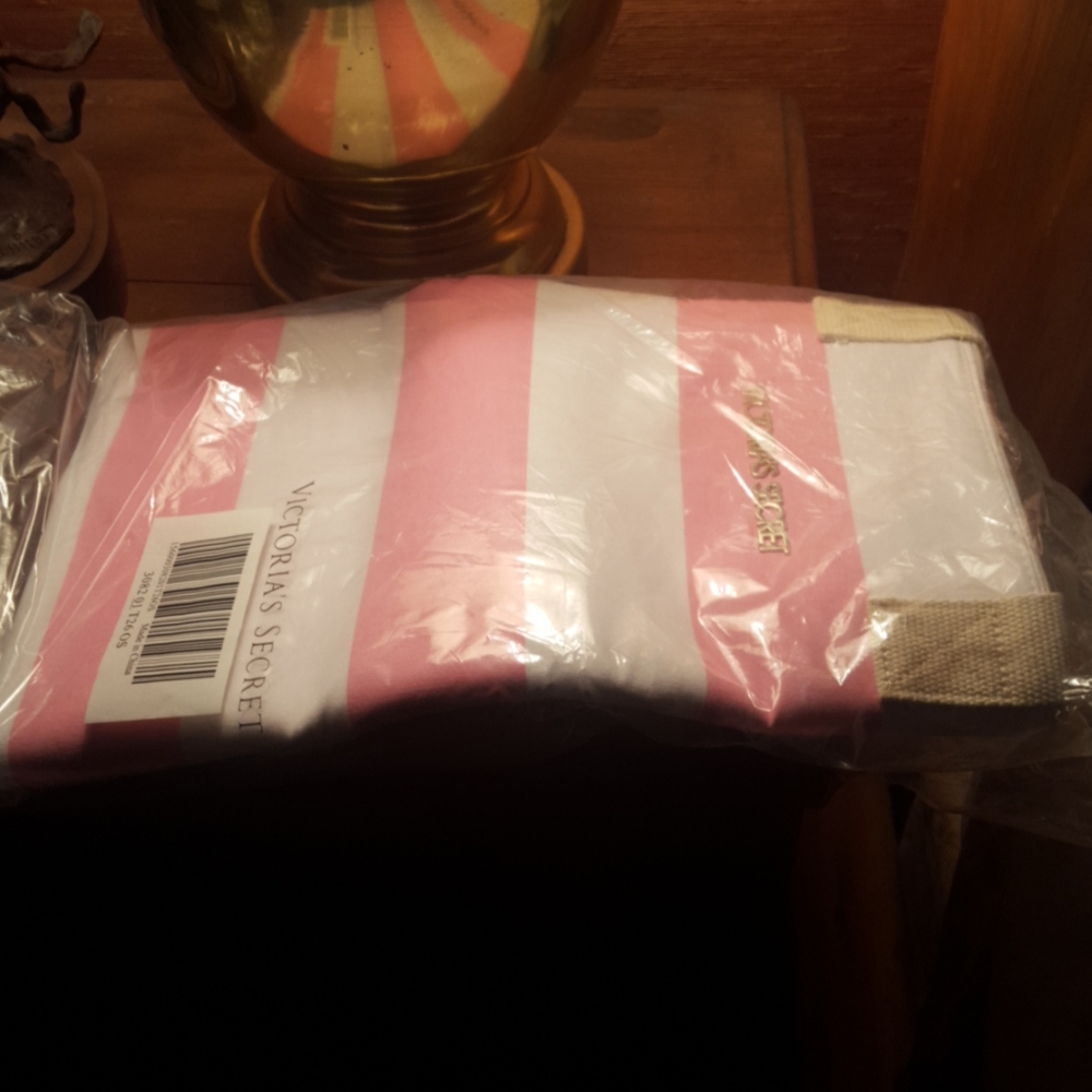 Victoria's Secret overnight bag